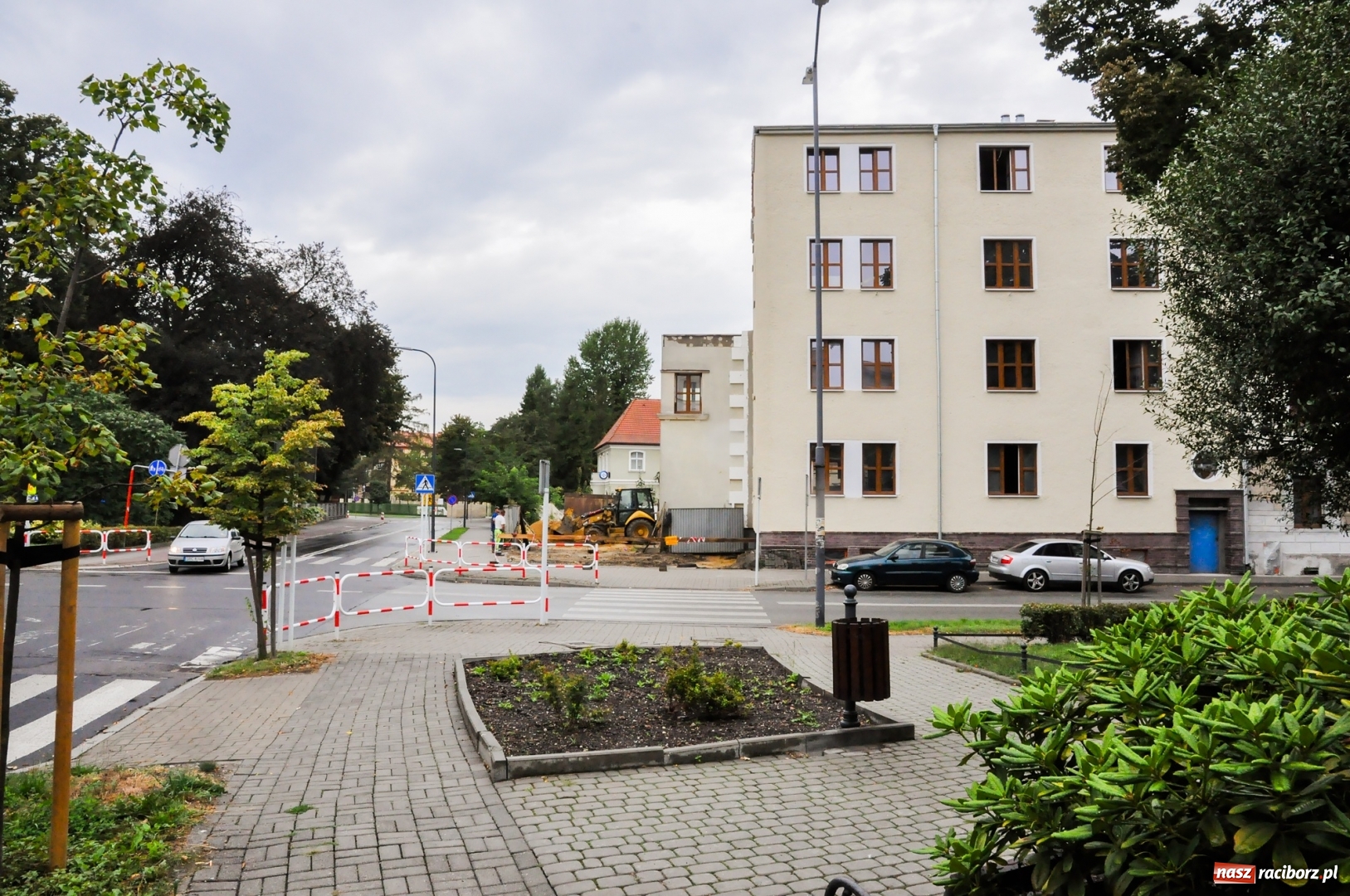 Zdjęcie w galerii na portalu naszraciborz.pl: Nowe życie starej komendy. Kto tu zamieszka? [FOTO] wiadomości z regionu