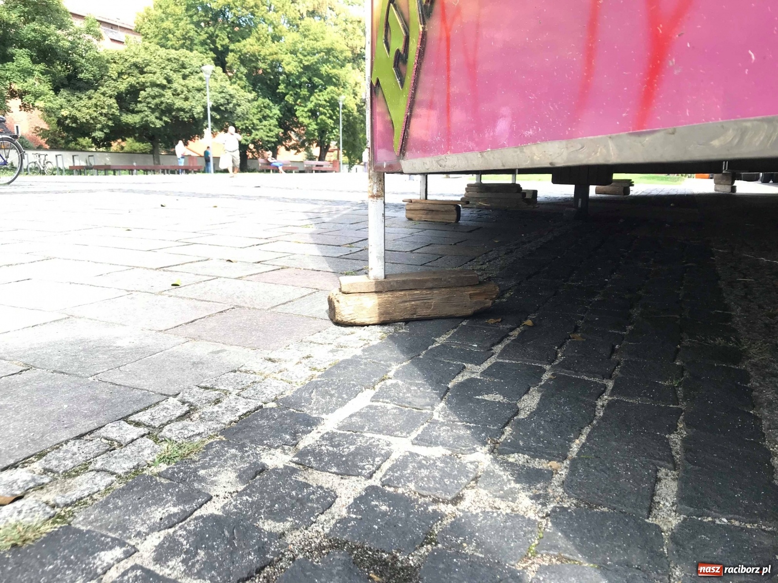 Zdjęcie w galerii na portalu naszraciborz.pl: Sprawdzono lunapark na placu Długosza. Nie ma zastrzeżeń [FOTO]  wiadomości z regionu