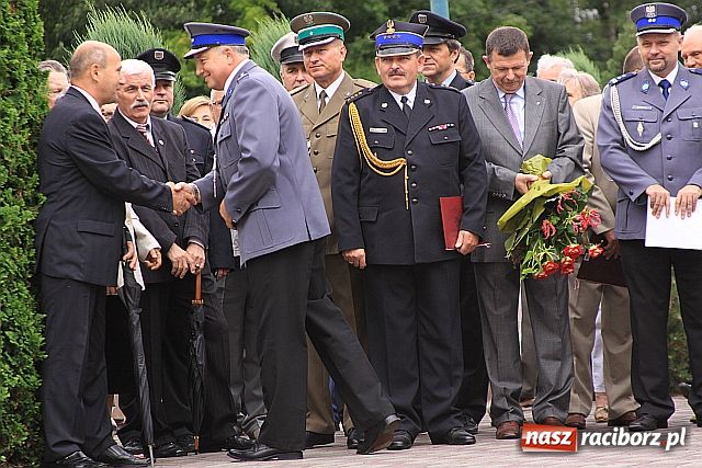 Zdjęcie w galerii na portalu naszraciborz.pl: Prezydencki obraz dla policji wiadomości z regionu