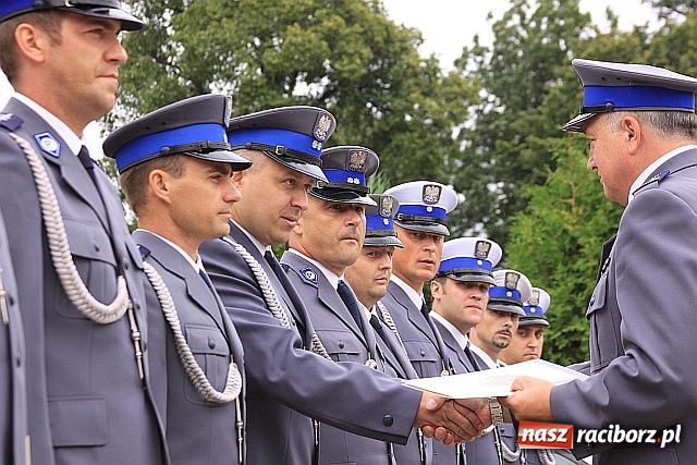 Zdjęcie w galerii na portalu naszraciborz.pl: Prezydencki obraz dla policji wiadomości z regionu