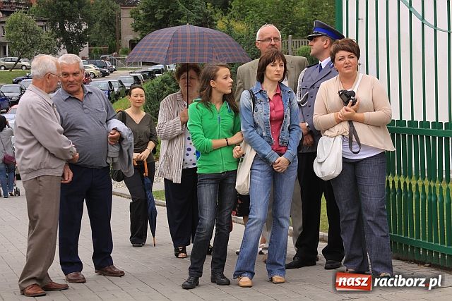 Zdjęcie w galerii na portalu naszraciborz.pl: Prezydencki obraz dla policji wiadomości z regionu