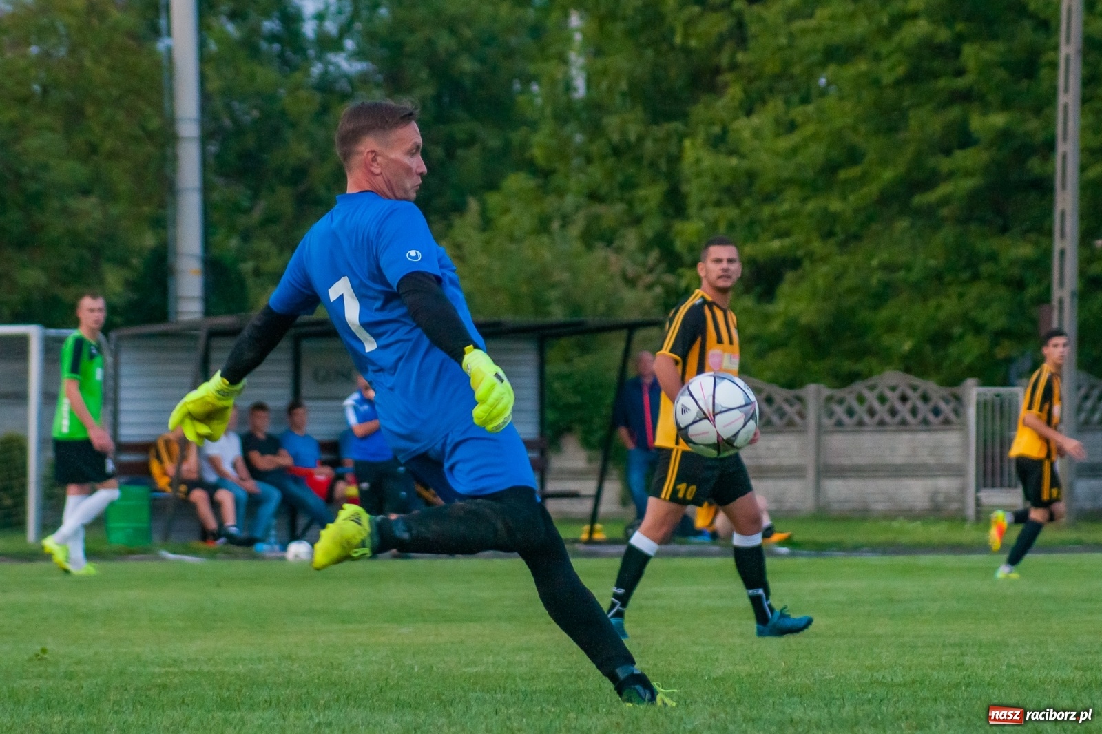 Zdjęcie w galerii na portalu naszraciborz.pl: Puchar Polski. LKS Tworków z awansem, Lubomia za burtą [FOTO] wiadomości z regionu