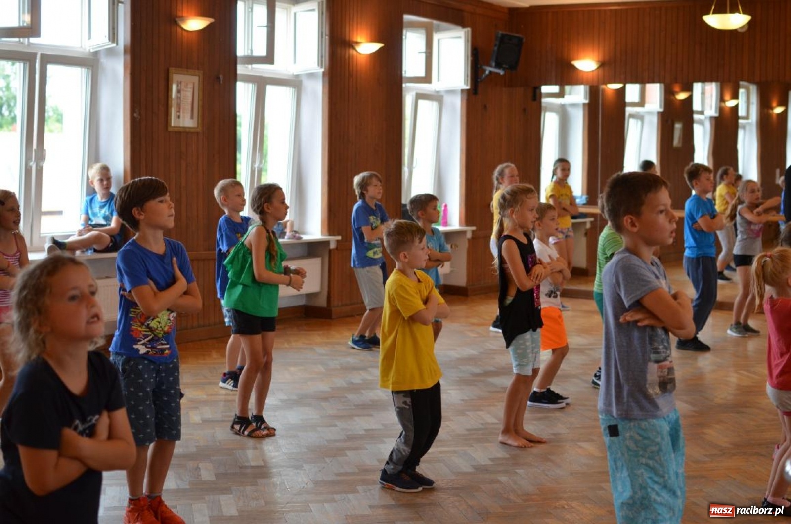 Zdjęcie w galerii na portalu naszraciborz.pl: Warsztaty breakingu w DK Strzecha wiadomości z regionu