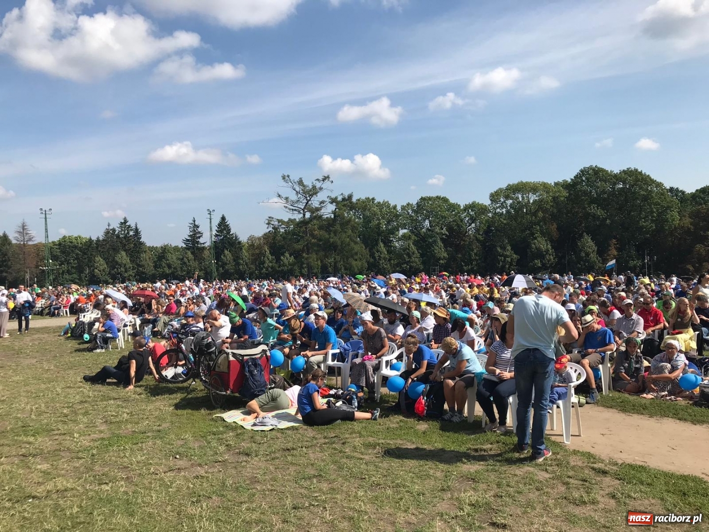 Zdjęcie w galerii na portalu naszraciborz.pl: Pielgrzymi z Raciborza dotarli na Jasną Górę [FOTO i WIDEO]  wiadomości z regionu