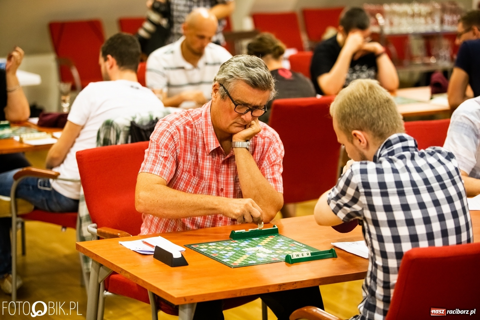 Zdjęcie w galerii na portalu naszraciborz.pl: X Jubileuszowe Ogólnopolskie Mistrzostwa Raciborza w Scrabble wiadomości z regionu