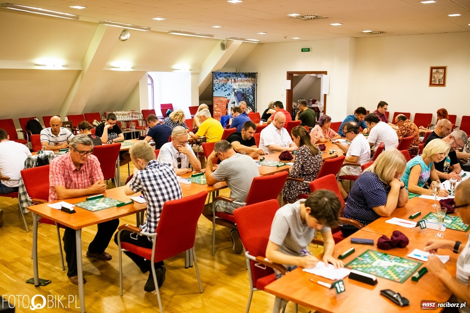 Zdjęcie w galerii na portalu naszraciborz.pl: X Jubileuszowe Ogólnopolskie Mistrzostwa Raciborza w Scrabble wiadomości z regionu