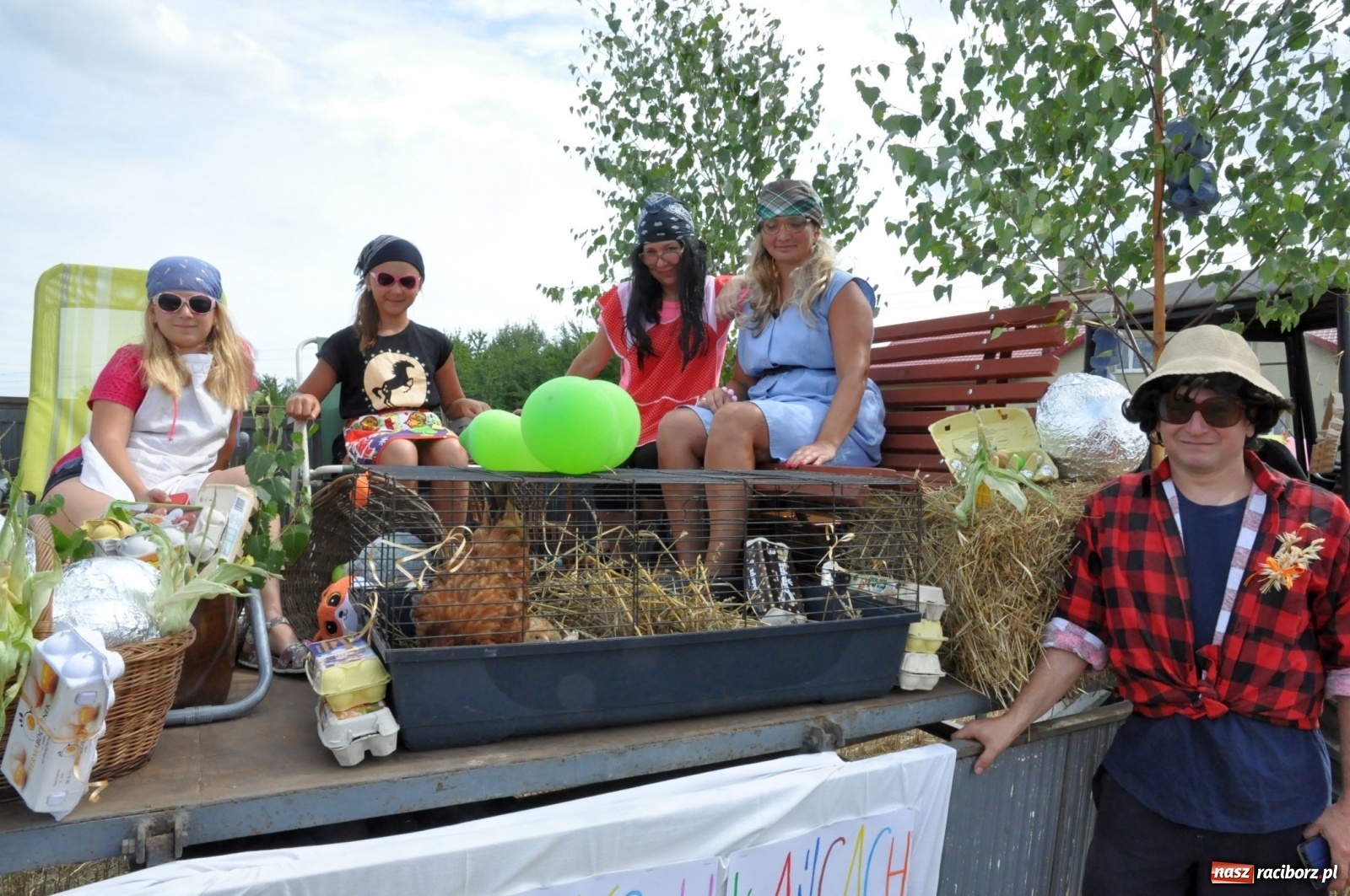 Zdjęcie w galerii na portalu naszraciborz.pl: Łańce rozpoczęły sezon dożynkowy na Raciborszczyźnie [FOTO i WIDEO] wiadomości z regionu