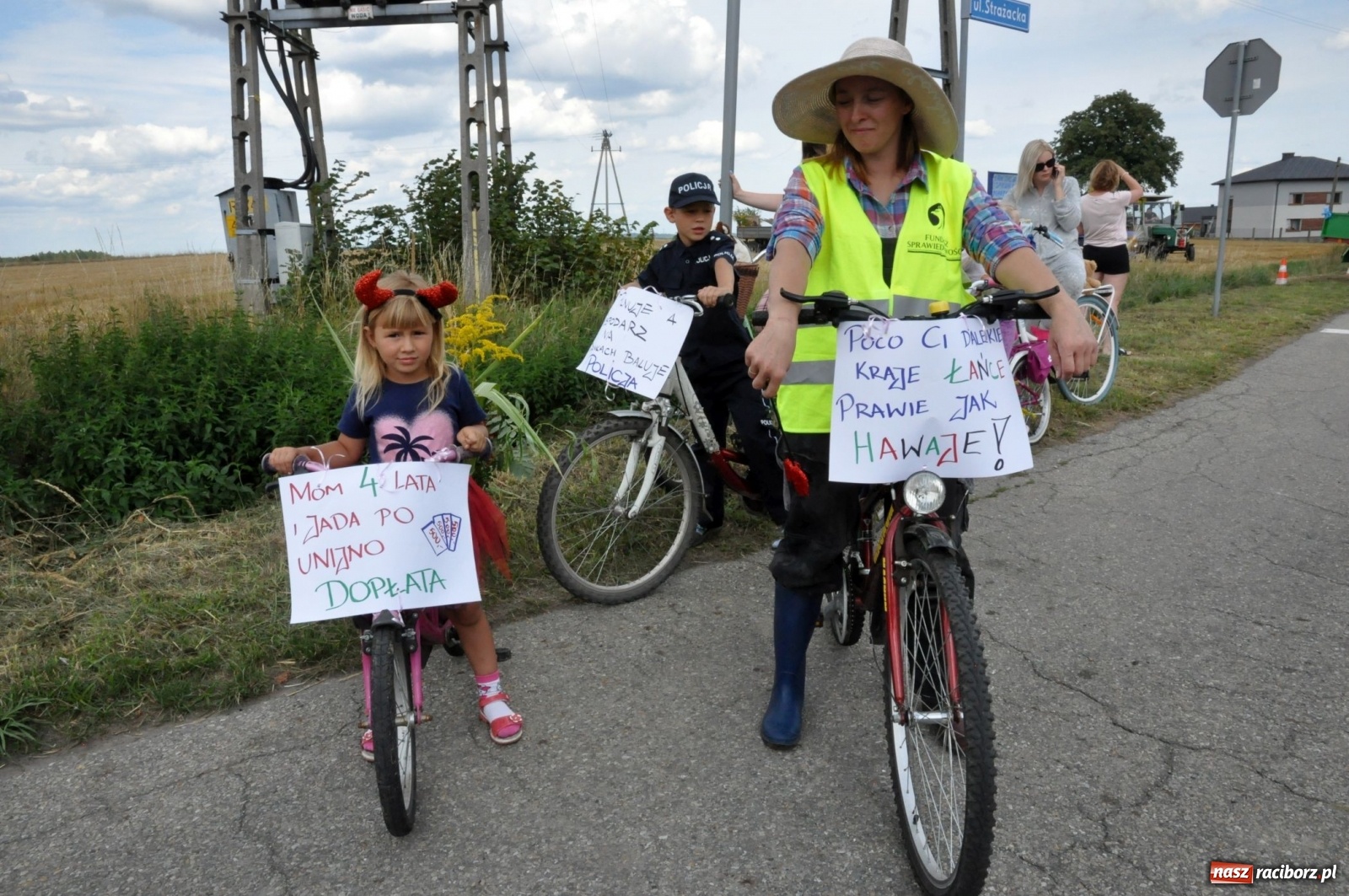 Zdjęcie w galerii na portalu naszraciborz.pl: Łańce rozpoczęły sezon dożynkowy na Raciborszczyźnie [FOTO i WIDEO] wiadomości z regionu