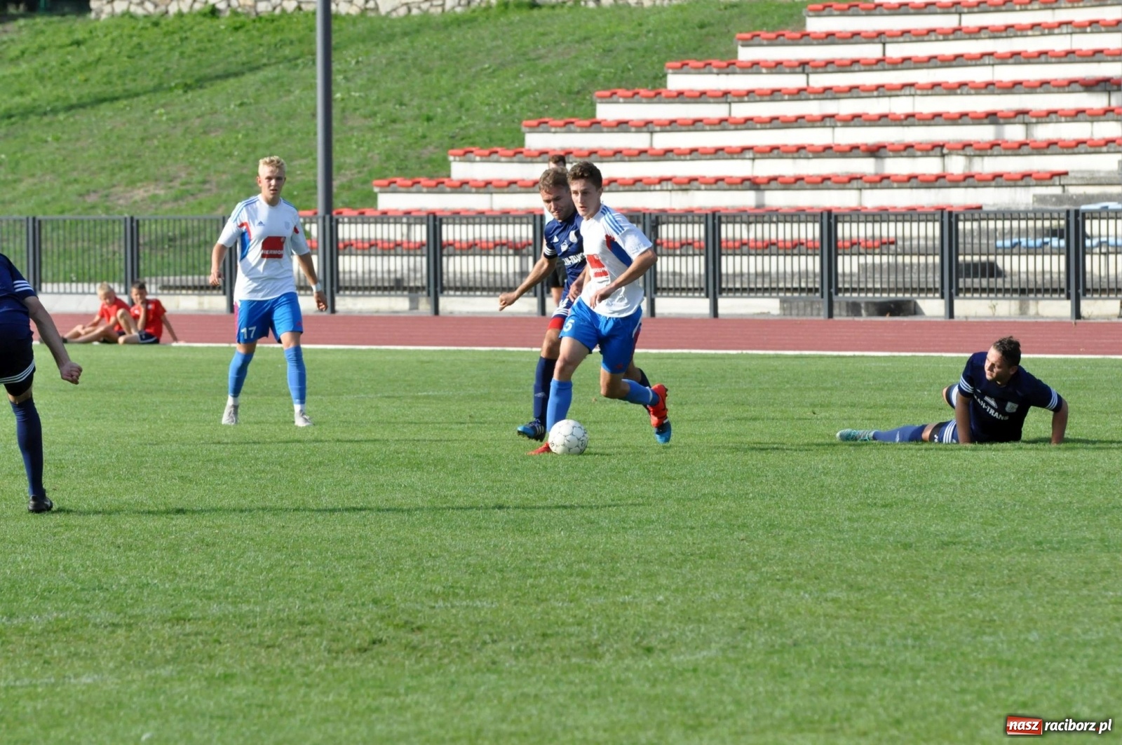Zdjęcie w galerii na portalu naszraciborz.pl: Unia Racibórz remisuje z LKS Nędza [FOTO i WIDEO] wiadomości z regionu