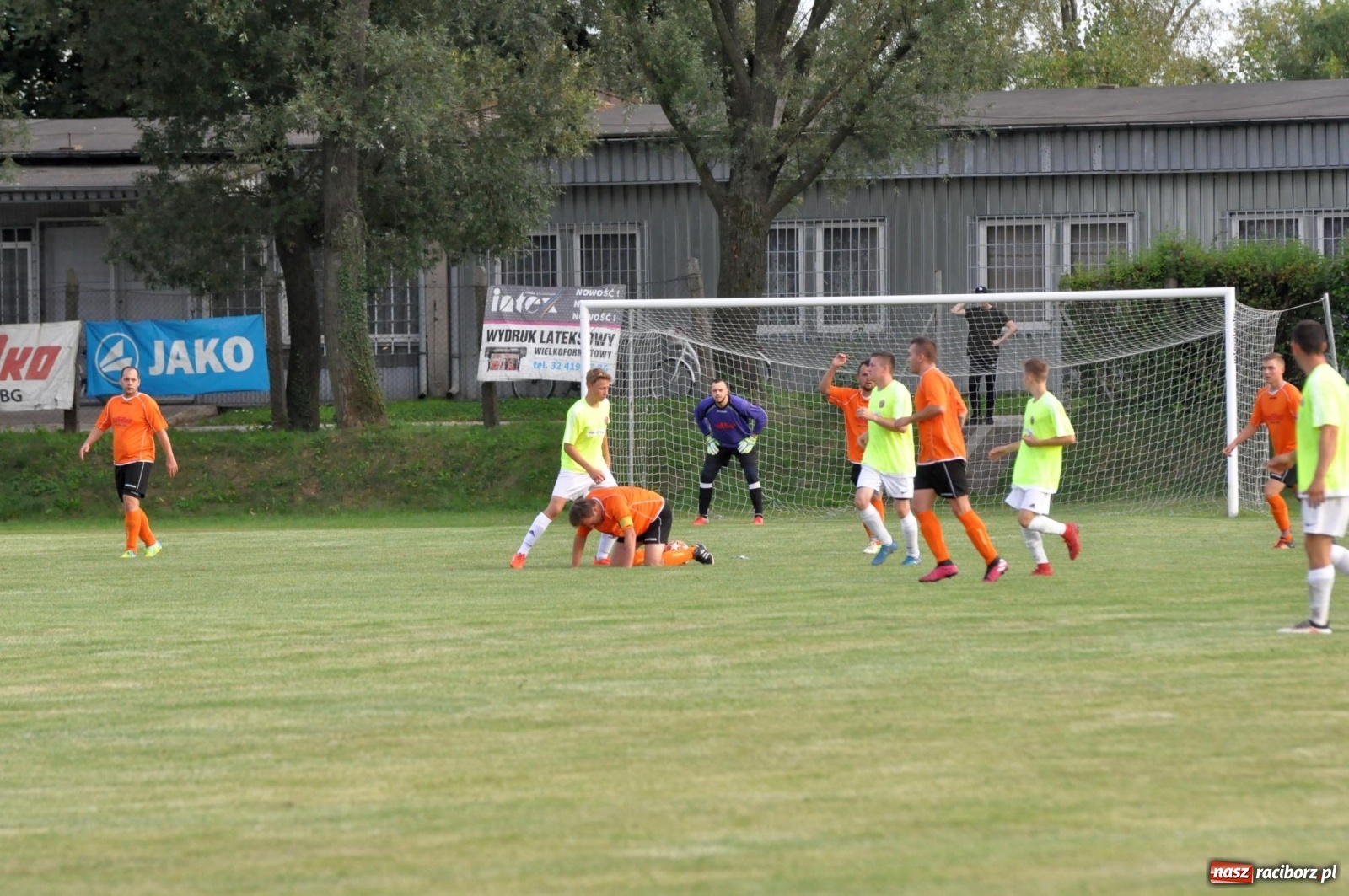 Zdjęcie w galerii na portalu naszraciborz.pl: KS Rafako w poważnym kryzysie. Poległo z Czyżowicami [FOTO i WIDEO] wiadomości z regionu