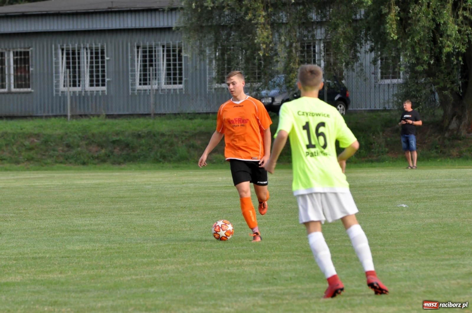 Zdjęcie w galerii na portalu naszraciborz.pl: KS Rafako w poważnym kryzysie. Poległo z Czyżowicami [FOTO i WIDEO] wiadomości z regionu