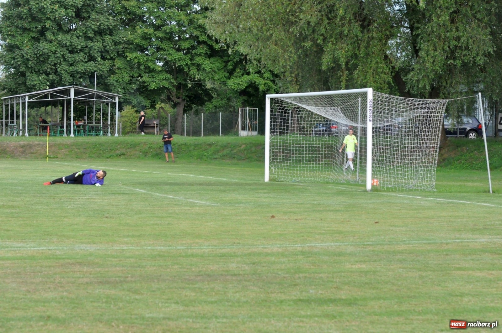 Zdjęcie w galerii na portalu naszraciborz.pl: KS Rafako w poważnym kryzysie. Poległo z Czyżowicami [FOTO i WIDEO] wiadomości z regionu