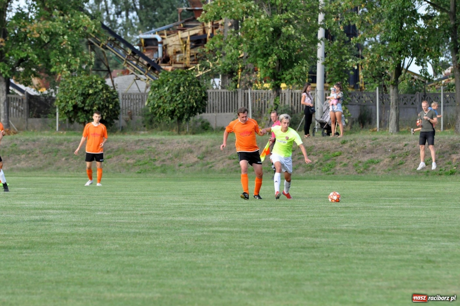 Zdjęcie w galerii na portalu naszraciborz.pl: KS Rafako w poważnym kryzysie. Poległo z Czyżowicami [FOTO i WIDEO] wiadomości z regionu
