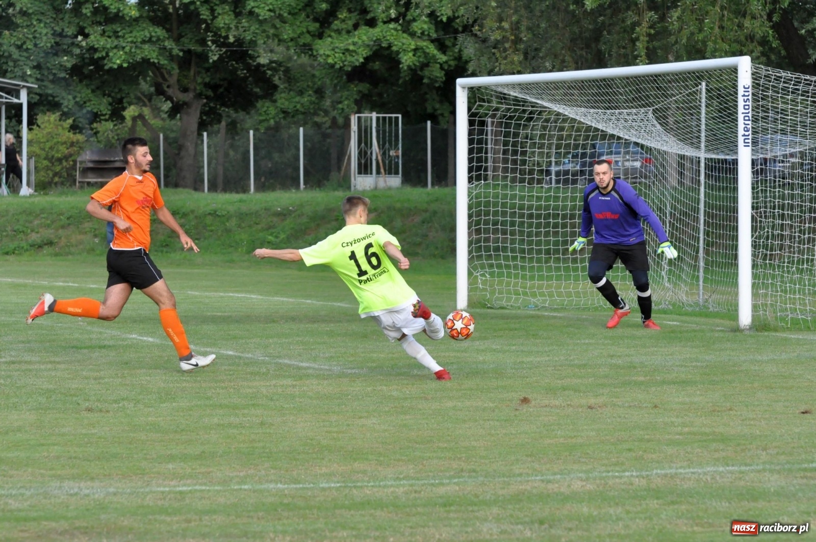 Zdjęcie w galerii na portalu naszraciborz.pl: KS Rafako w poważnym kryzysie. Poległo z Czyżowicami [FOTO i WIDEO] wiadomości z regionu