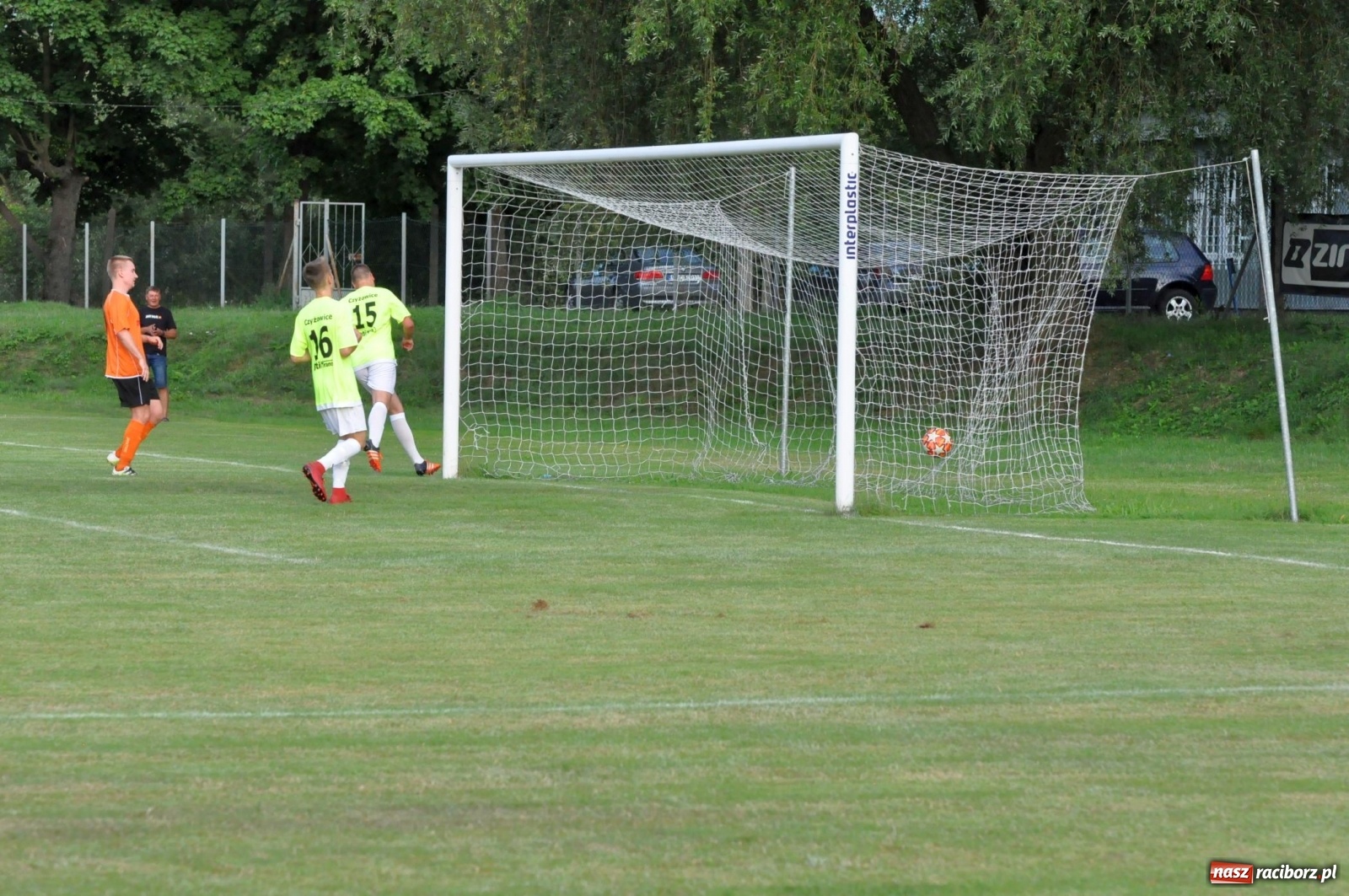 Zdjęcie w galerii na portalu naszraciborz.pl: KS Rafako w poważnym kryzysie. Poległo z Czyżowicami [FOTO i WIDEO] wiadomości z regionu