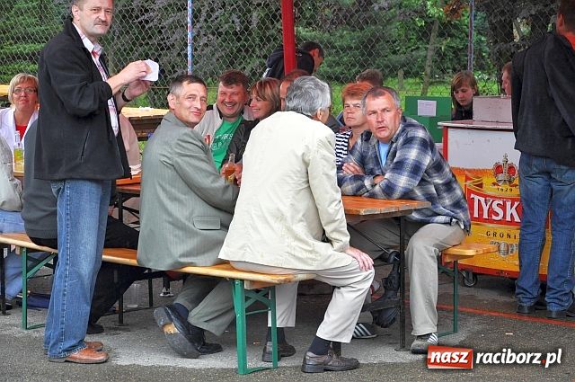 Zdjęcie w galerii na portalu naszraciborz.pl: Biskup święcił pojazdy z trójkołowca wiadomości z regionu