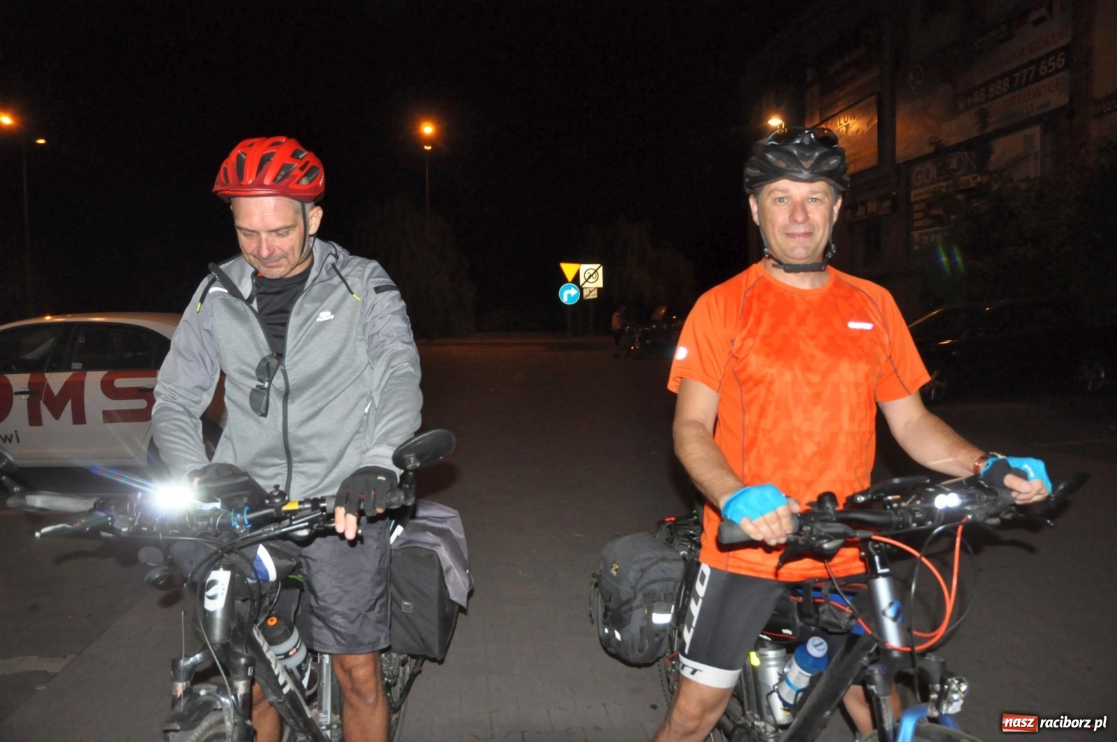 Zdjęcie w galerii na portalu naszraciborz.pl: I Raciborska Nocka Rowerowa [FOTO i WIDEO]  wiadomości z regionu