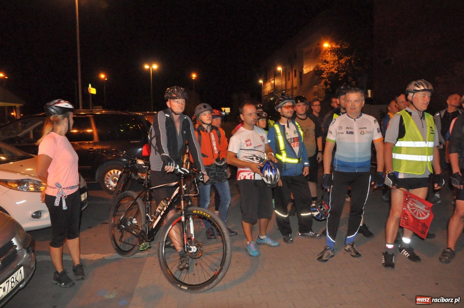 Zdjęcie w galerii na portalu naszraciborz.pl: I Raciborska Nocka Rowerowa [FOTO i WIDEO]  wiadomości z regionu