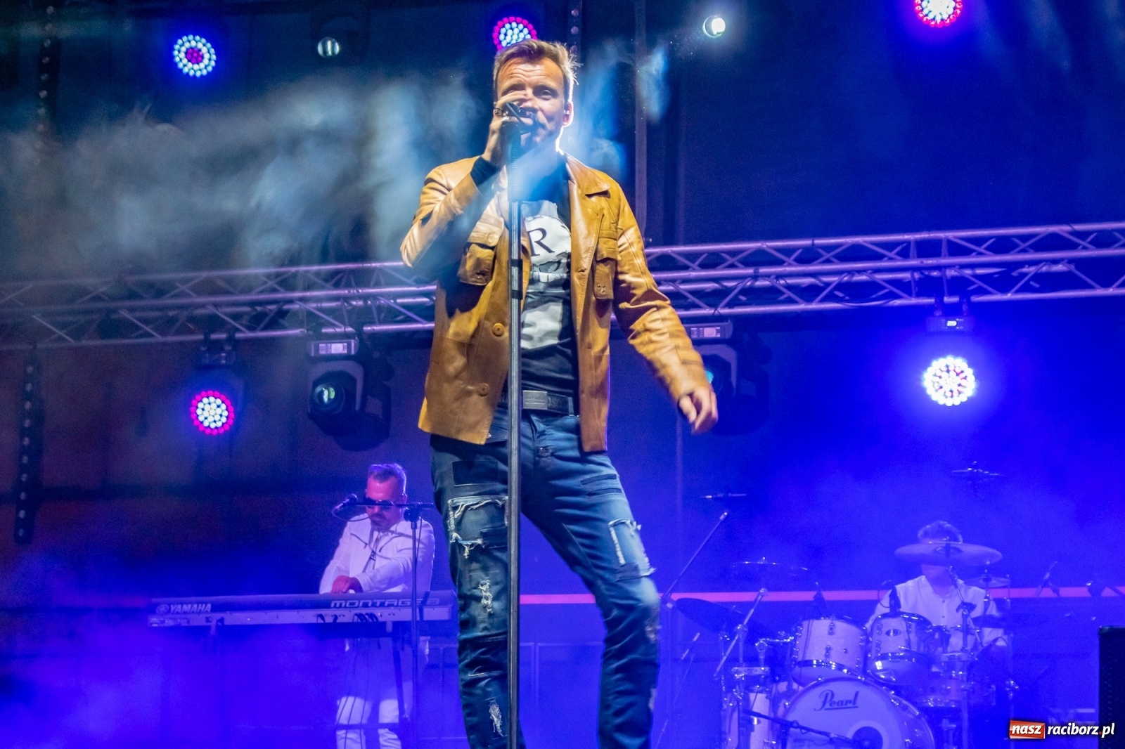 Zdjęcie w galerii na portalu naszraciborz.pl: Memoriał 2019: Feel porwał raciborzan do zabawy [FOTO i WIDEO] wiadomości z regionu