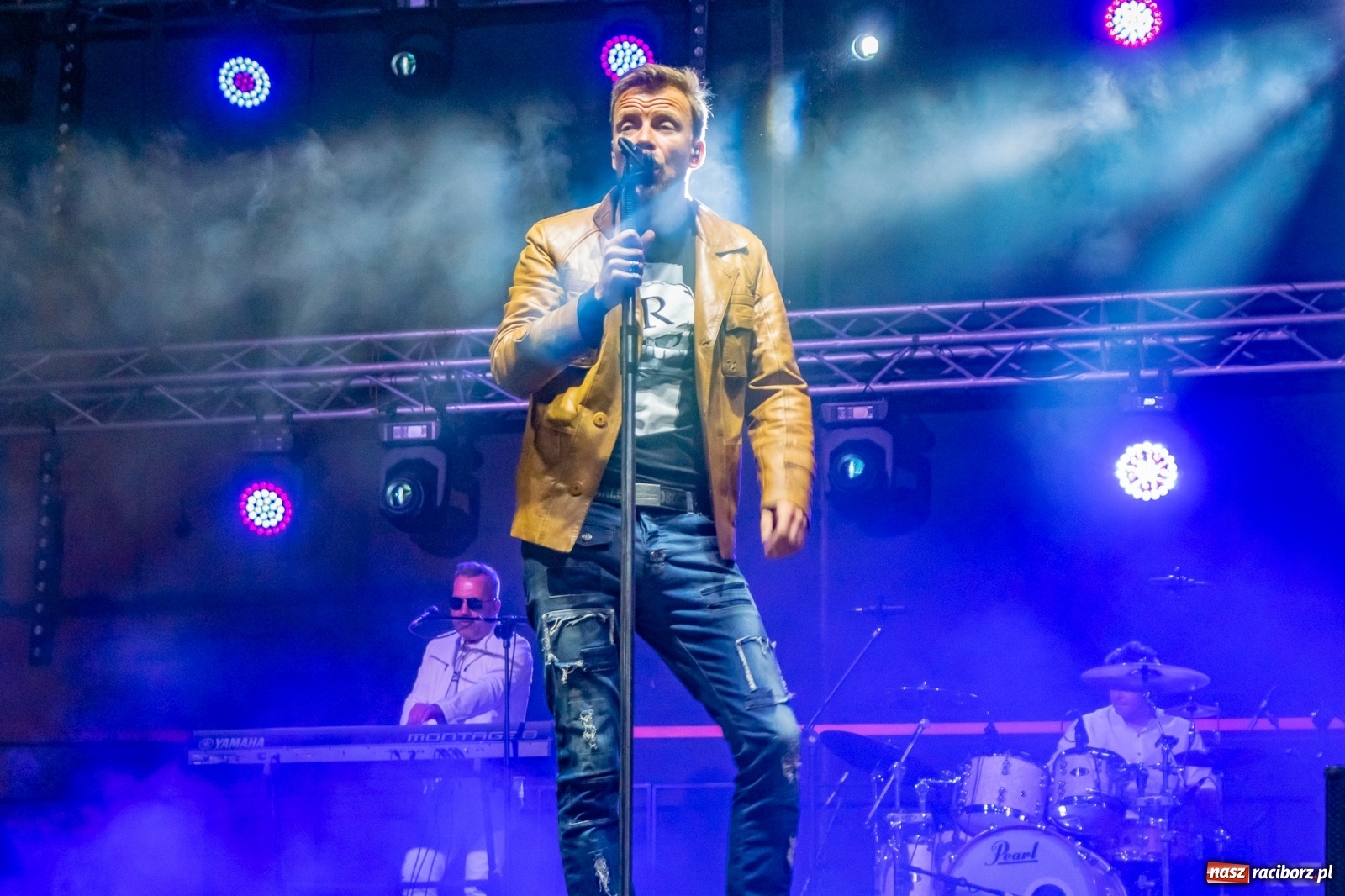 Zdjęcie w galerii na portalu naszraciborz.pl: Memoriał 2019: Feel porwał raciborzan do zabawy [FOTO i WIDEO] wiadomości z regionu