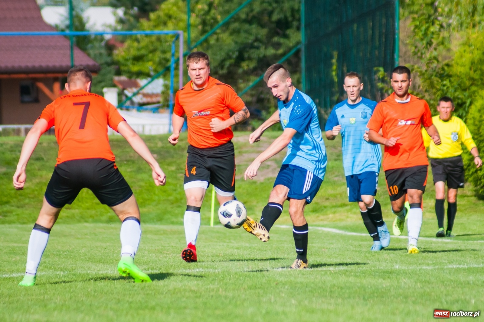 Zdjęcie w galerii na portalu naszraciborz.pl: Jak Feniks z popiołów. Chałupki pokonały Rudy [FOTO i WIDEO] wiadomości z regionu