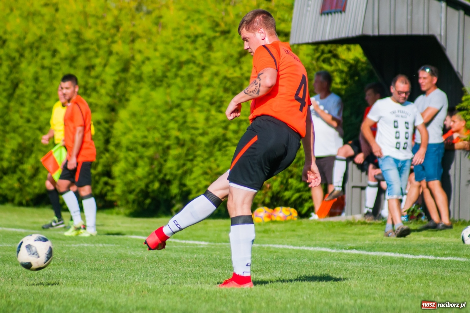 Zdjęcie w galerii na portalu naszraciborz.pl: Jak Feniks z popiołów. Chałupki pokonały Rudy [FOTO i WIDEO] wiadomości z regionu