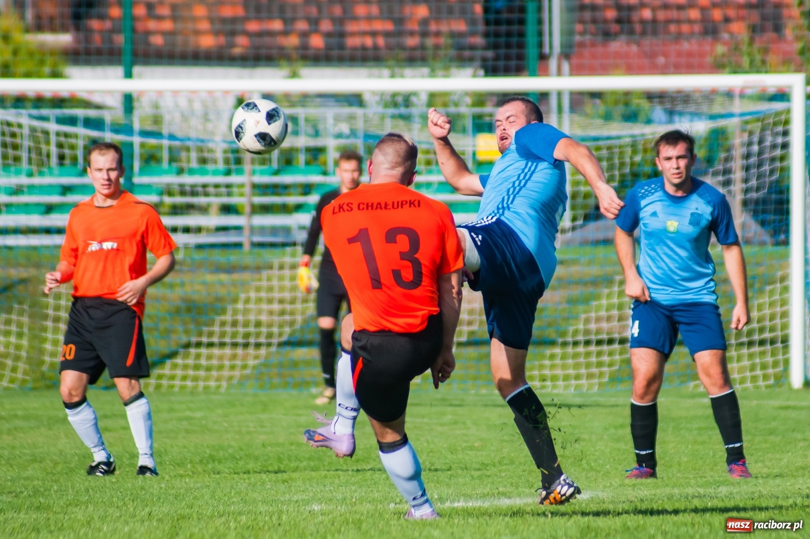 Zdjęcie w galerii na portalu naszraciborz.pl: Jak Feniks z popiołów. Chałupki pokonały Rudy [FOTO i WIDEO] wiadomości z regionu