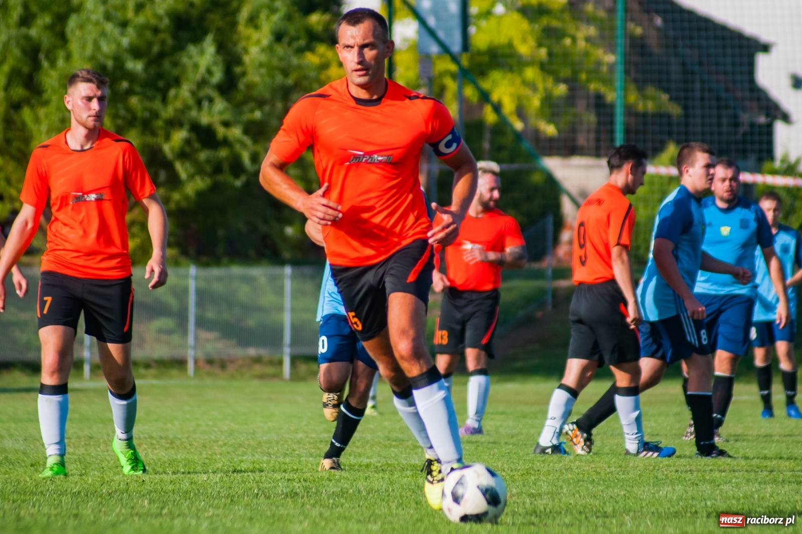 Zdjęcie w galerii na portalu naszraciborz.pl: Jak Feniks z popiołów. Chałupki pokonały Rudy [FOTO i WIDEO] wiadomości z regionu