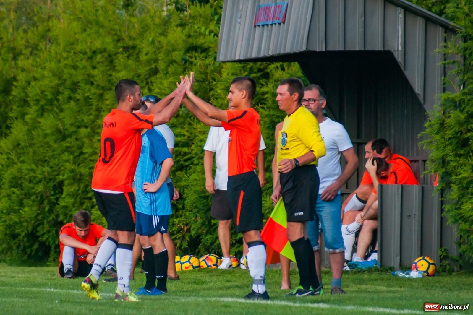 Zdjęcie w galerii na portalu naszraciborz.pl: Jak Feniks z popiołów. Chałupki pokonały Rudy [FOTO i WIDEO] wiadomości z regionu