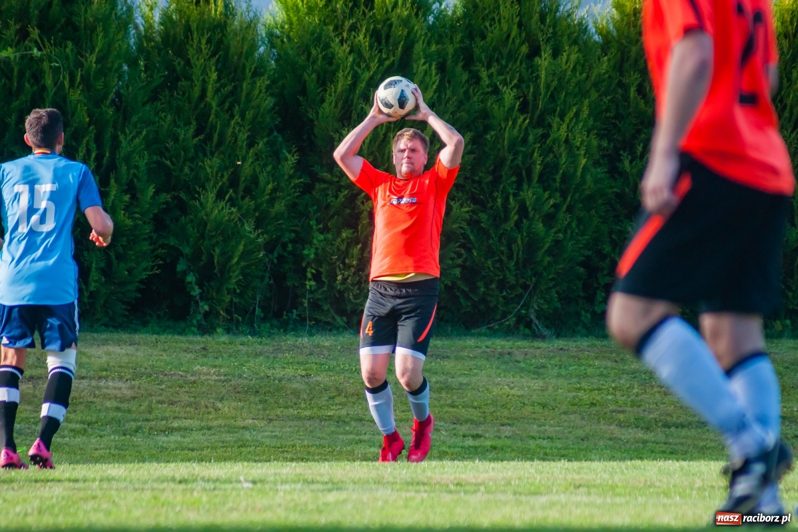 Zdjęcie w galerii na portalu naszraciborz.pl: Jak Feniks z popiołów. Chałupki pokonały Rudy [FOTO i WIDEO] wiadomości z regionu