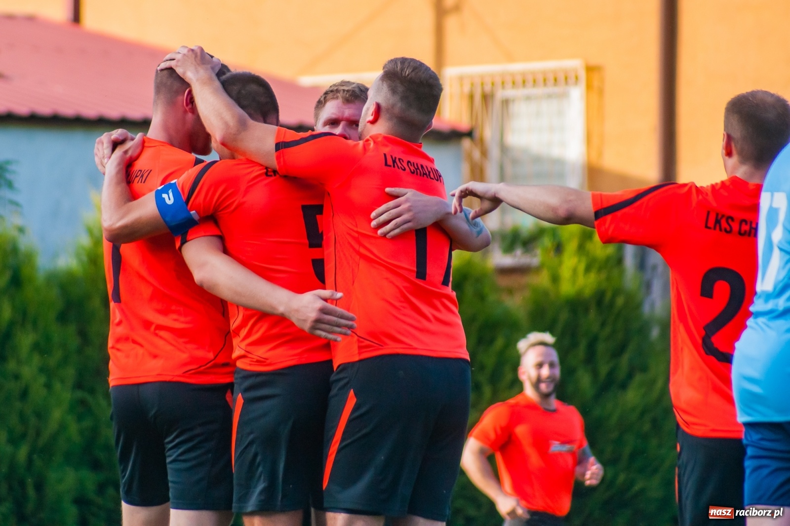 Zdjęcie w galerii na portalu naszraciborz.pl: Jak Feniks z popiołów. Chałupki pokonały Rudy [FOTO i WIDEO] wiadomości z regionu