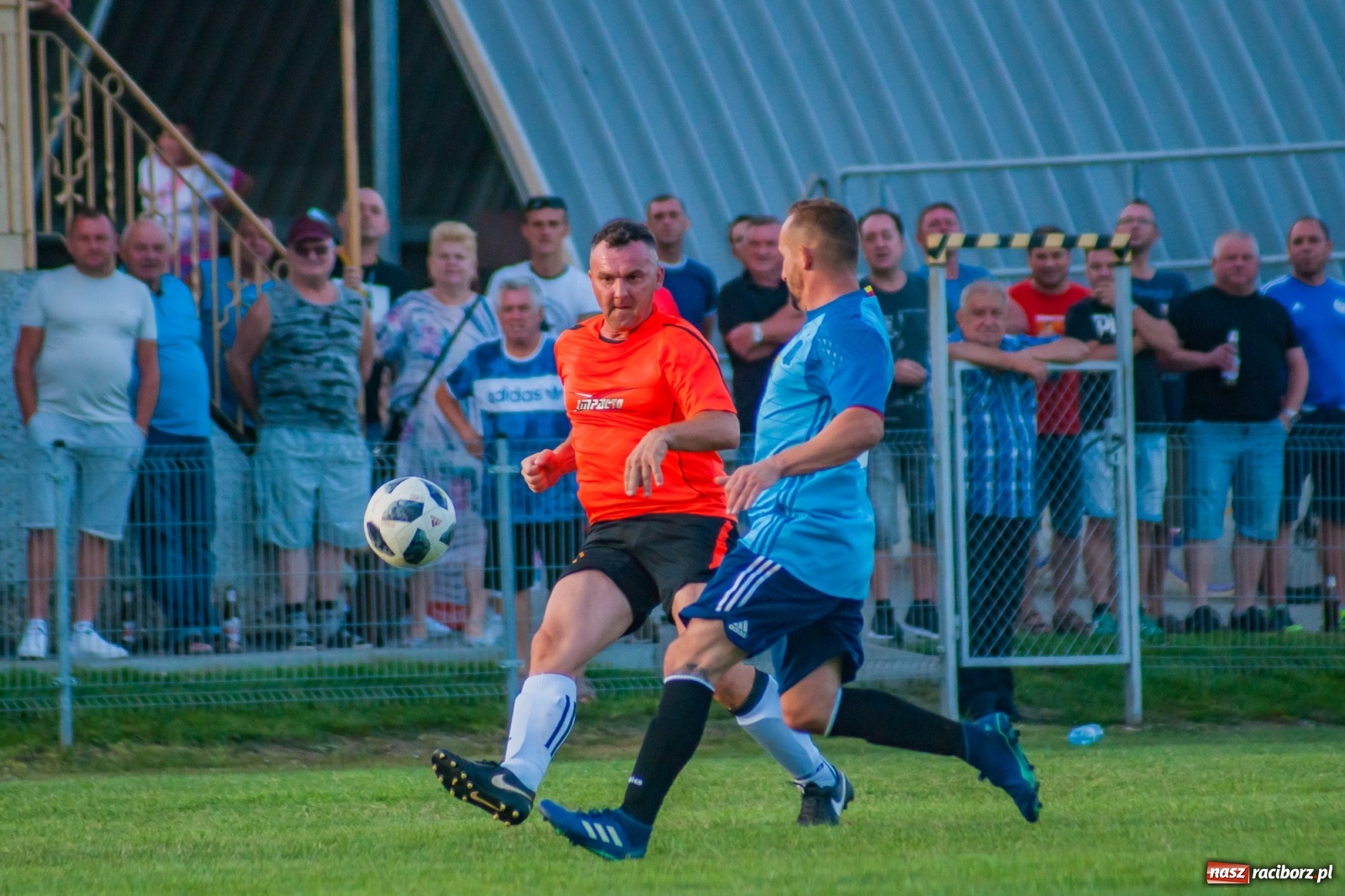 Zdjęcie w galerii na portalu naszraciborz.pl: Jak Feniks z popiołów. Chałupki pokonały Rudy [FOTO i WIDEO] wiadomości z regionu