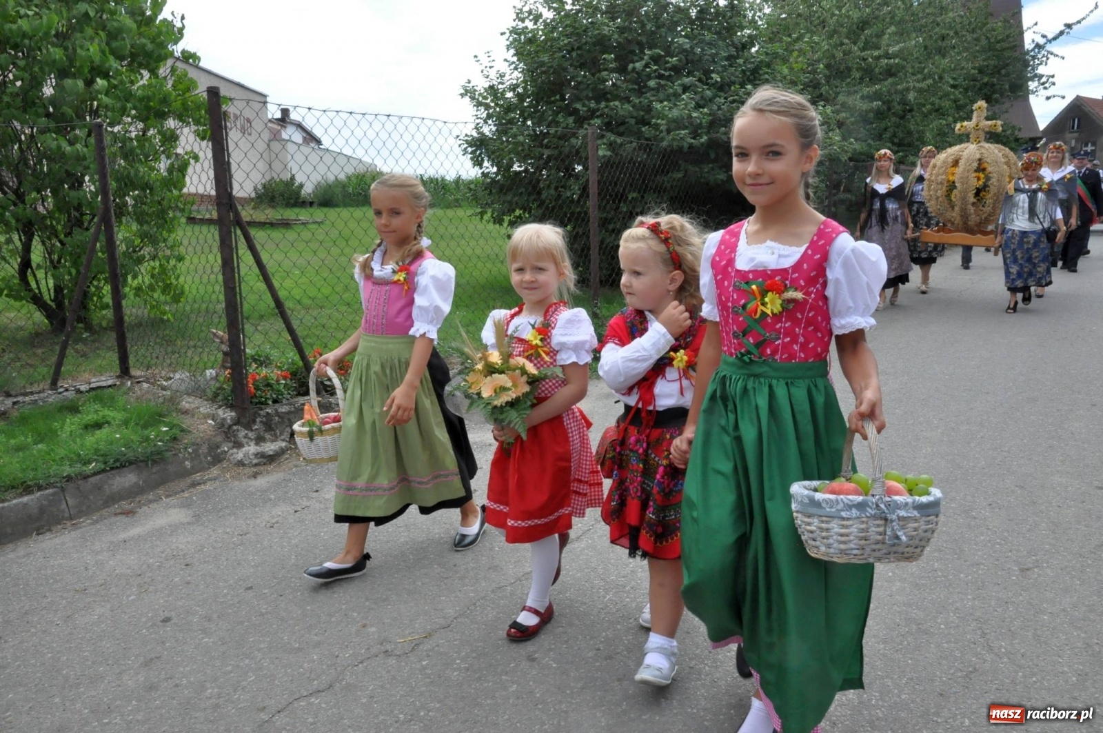 Zdjęcie w galerii na portalu naszraciborz.pl: A w Żerdzinach dzisiaj święto plonów [FOTO i WIDEO] wiadomości z regionu