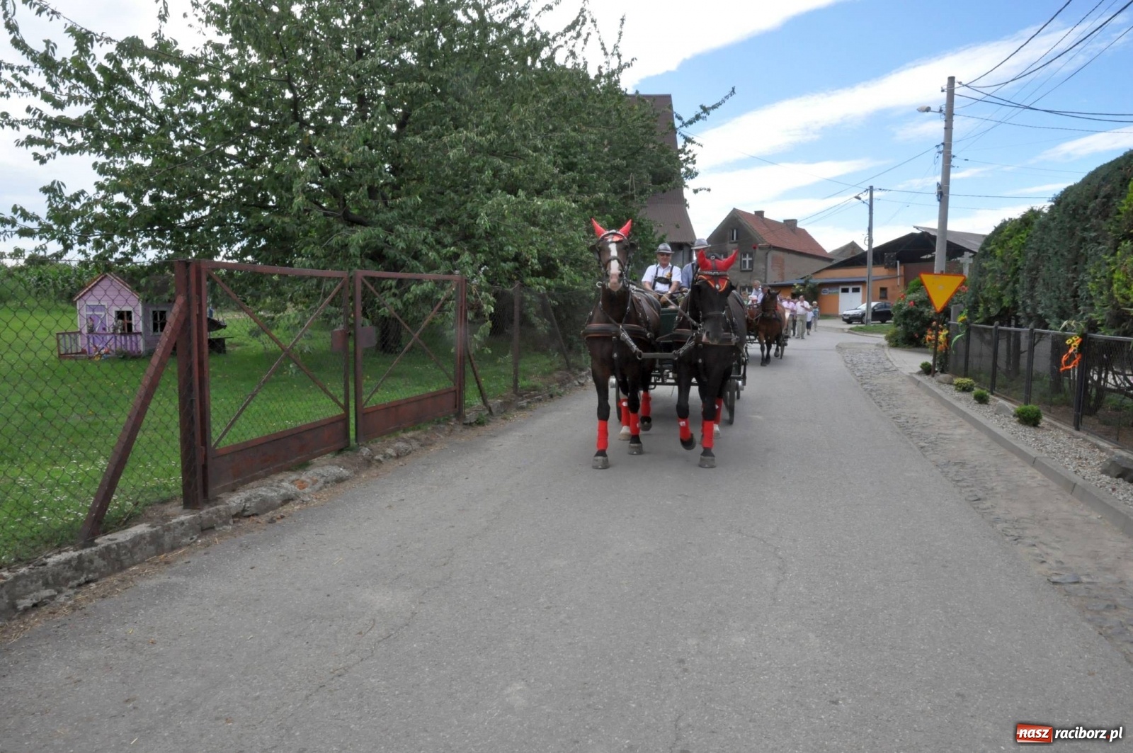 Zdjęcie w galerii na portalu naszraciborz.pl: A w Żerdzinach dzisiaj święto plonów [FOTO i WIDEO] wiadomości z regionu