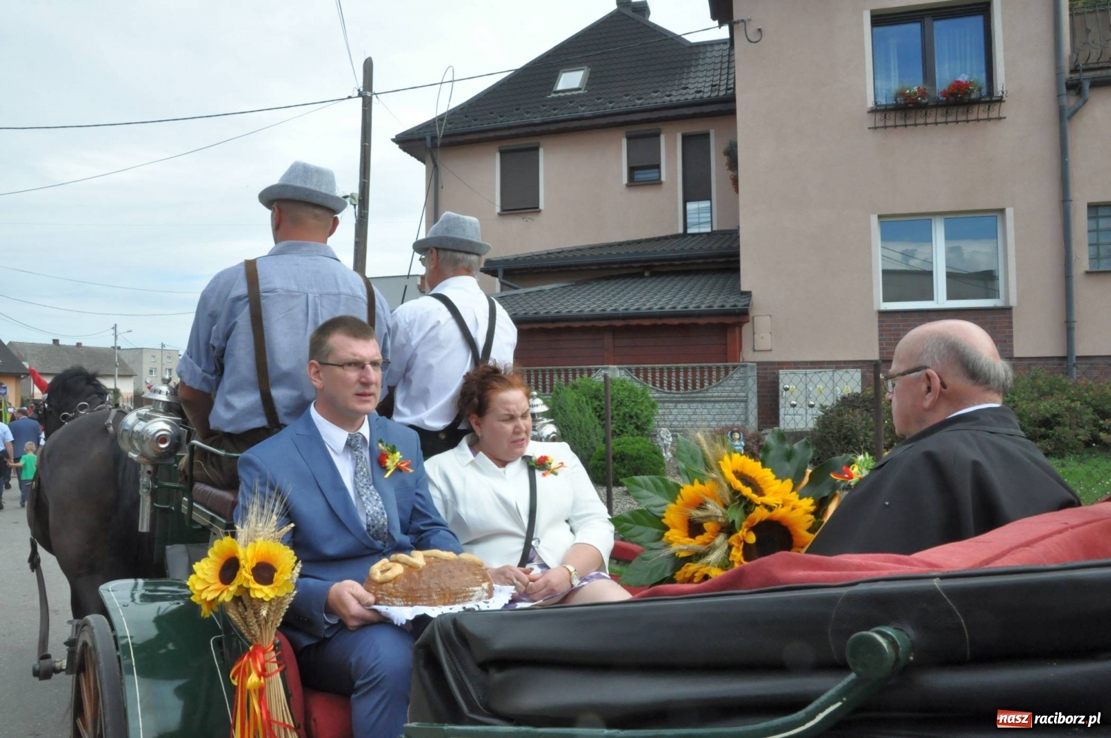 Zdjęcie w galerii na portalu naszraciborz.pl: A w Żerdzinach dzisiaj święto plonów [FOTO i WIDEO] wiadomości z regionu