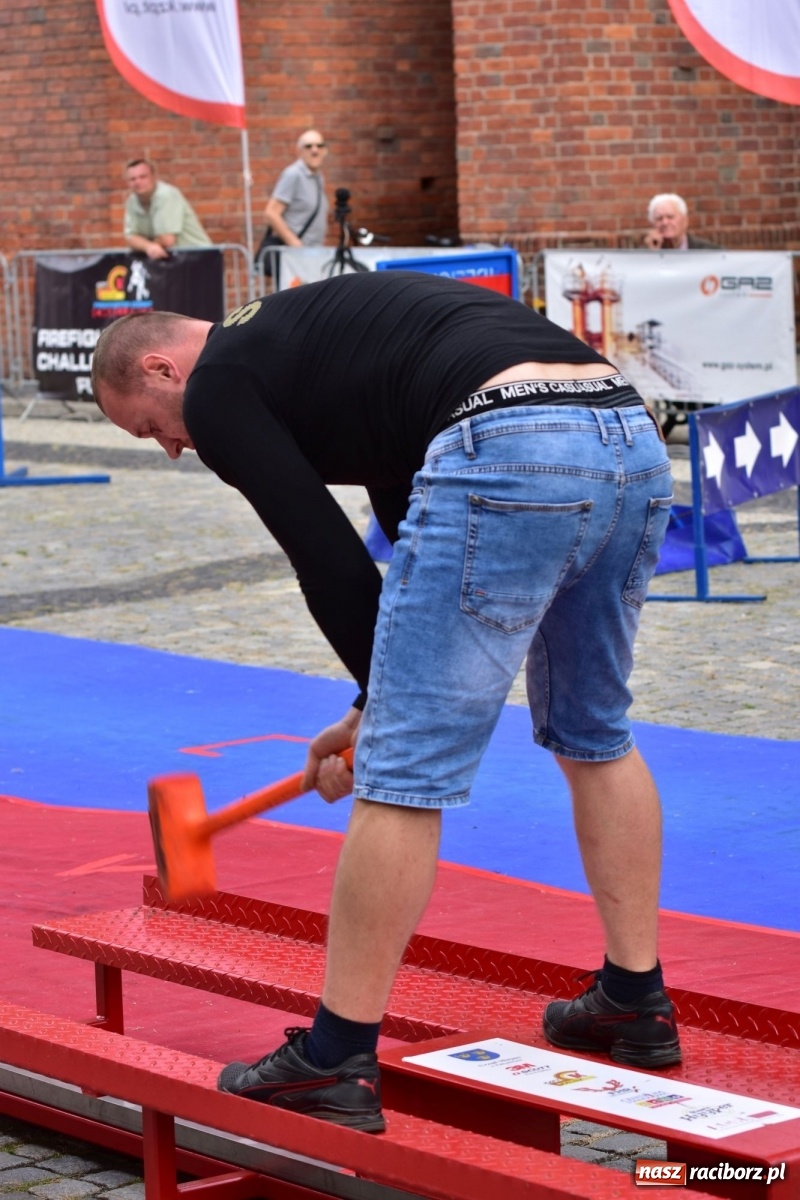 Zdjęcie w galerii na portalu naszraciborz.pl: Jest w straży duża siła! Firefighter Combat Challenge Racibórz 2019 [FOTO i LIVE] wiadomości z regionu
