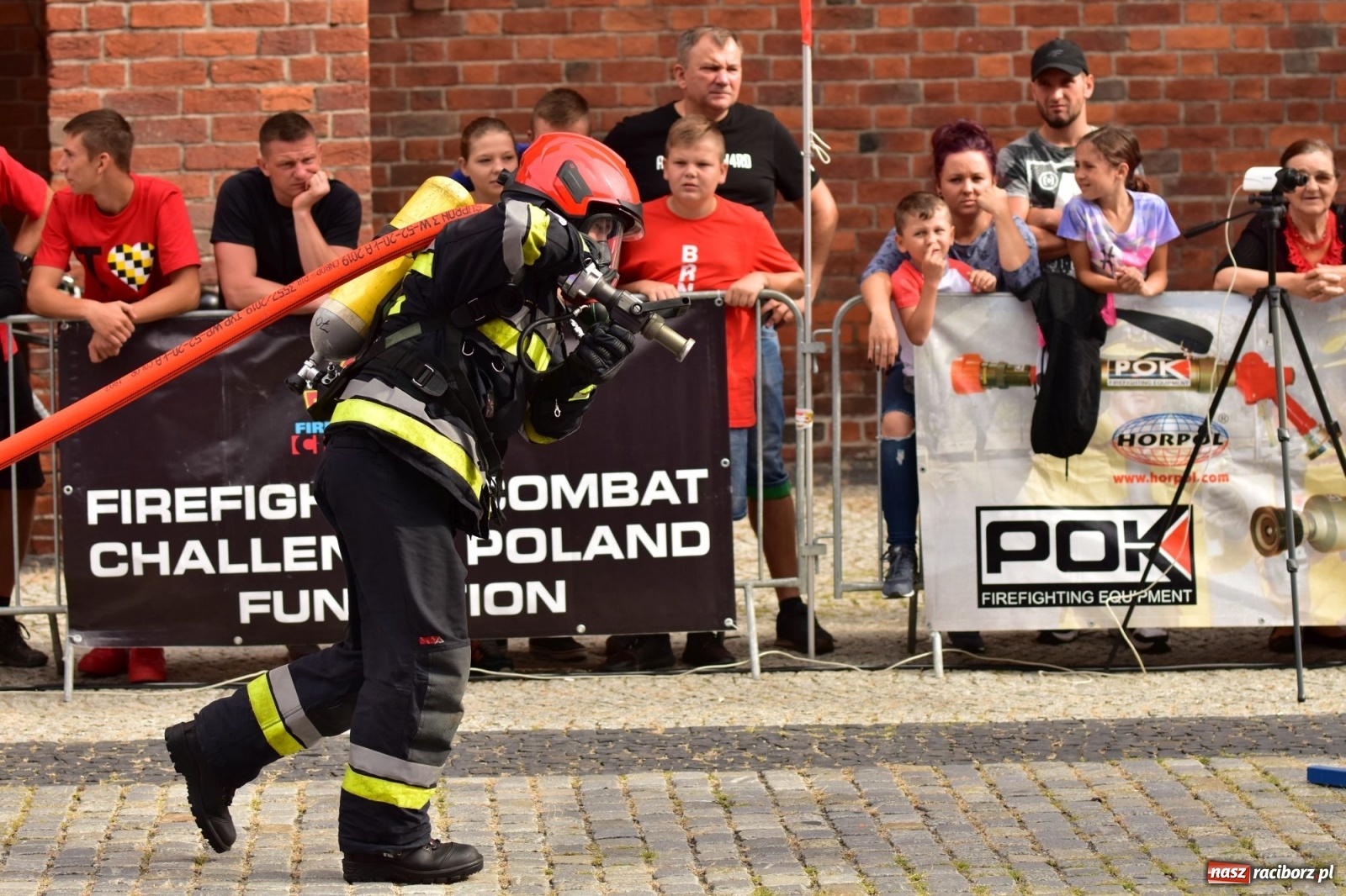 Zdjęcie w galerii na portalu naszraciborz.pl: Jest w straży duża siła! Firefighter Combat Challenge Racibórz 2019 [FOTO i LIVE] wiadomości z regionu