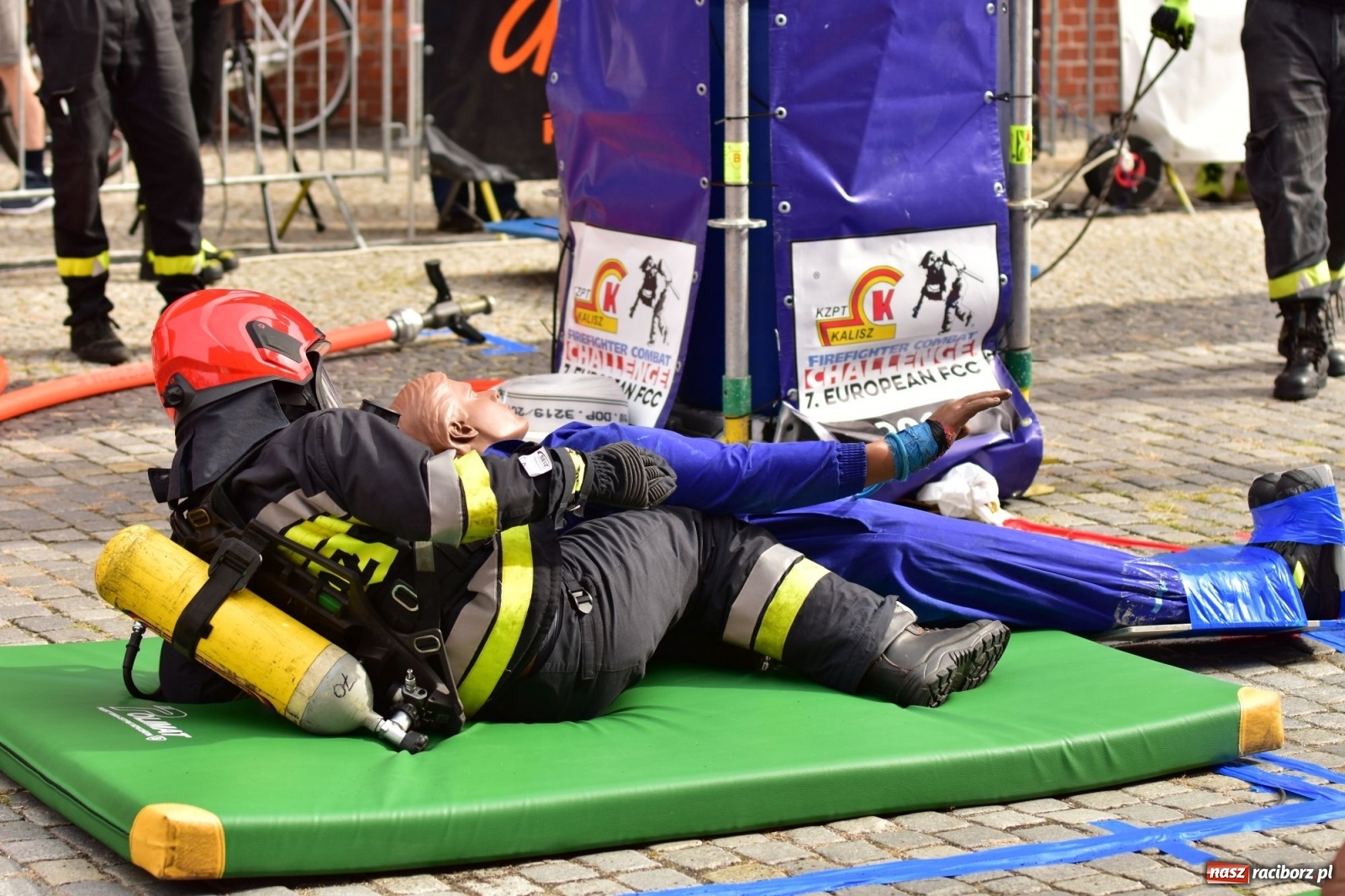 Zdjęcie w galerii na portalu naszraciborz.pl: Jest w straży duża siła! Firefighter Combat Challenge Racibórz 2019 [FOTO i LIVE] wiadomości z regionu