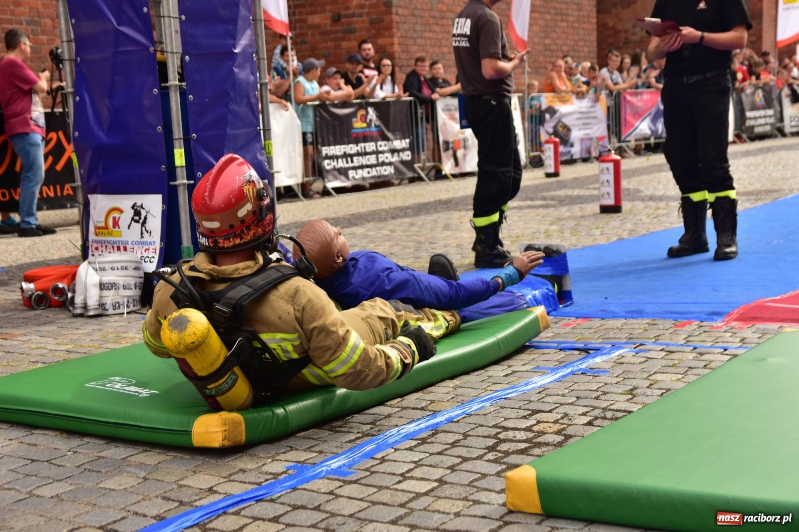 Zdjęcie w galerii na portalu naszraciborz.pl: Jest w straży duża siła! Firefighter Combat Challenge Racibórz 2019 [FOTO i LIVE] wiadomości z regionu