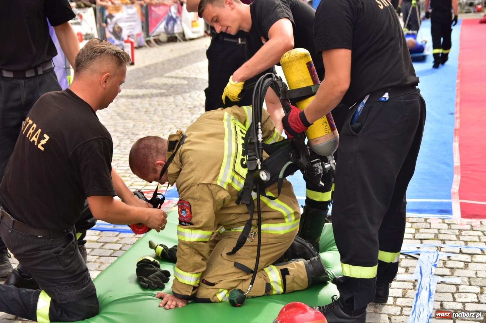 Zdjęcie w galerii na portalu naszraciborz.pl: Jest w straży duża siła! Firefighter Combat Challenge Racibórz 2019 [FOTO i LIVE] wiadomości z regionu