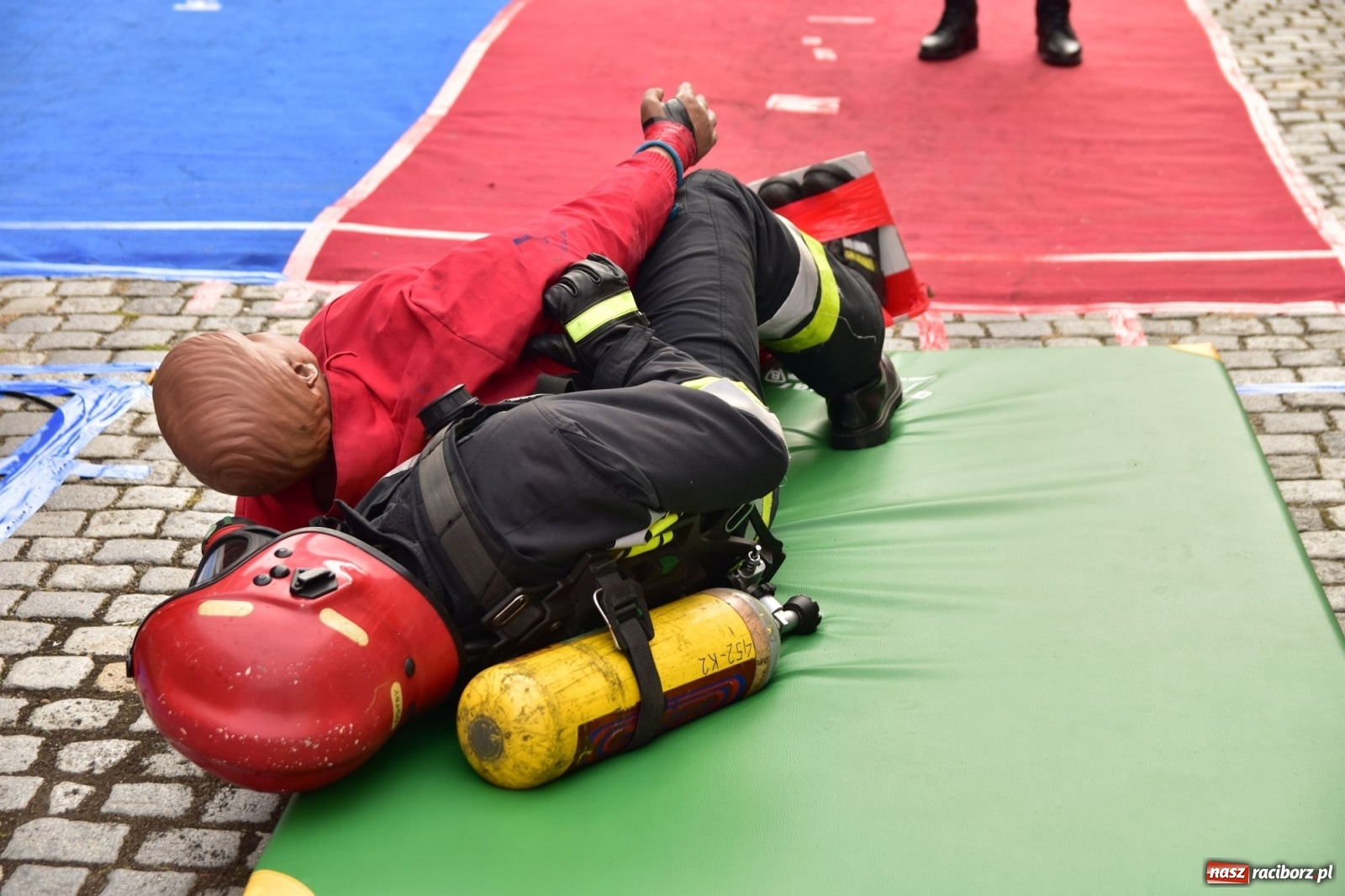 Zdjęcie w galerii na portalu naszraciborz.pl: Jest w straży duża siła! Firefighter Combat Challenge Racibórz 2019 [FOTO i LIVE] wiadomości z regionu