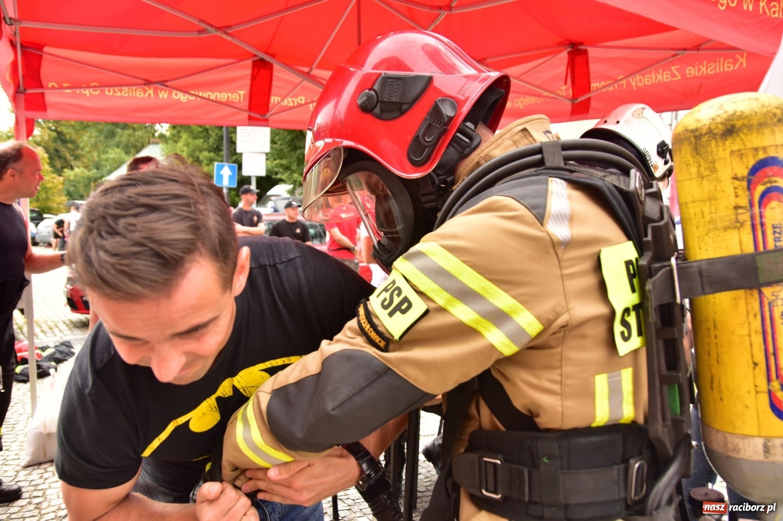 Zdjęcie w galerii na portalu naszraciborz.pl: Jest w straży duża siła! Firefighter Combat Challenge Racibórz 2019 [FOTO i LIVE] wiadomości z regionu