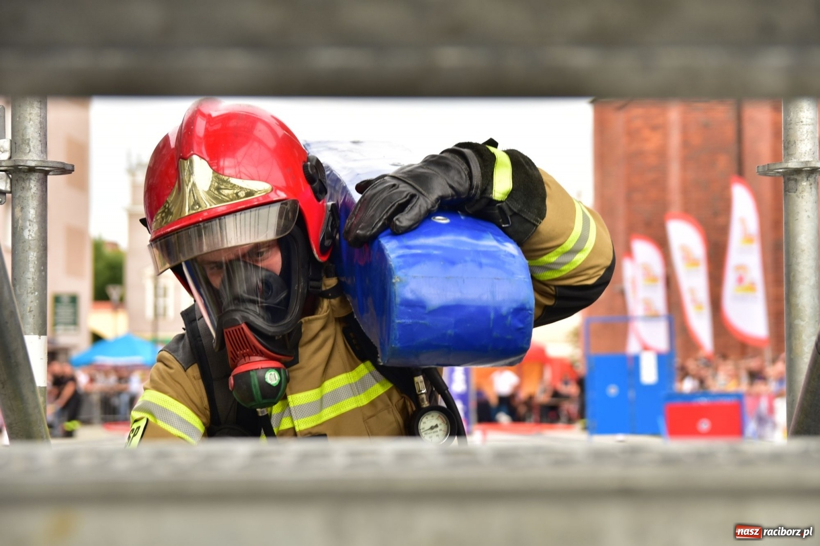 Zdjęcie w galerii na portalu naszraciborz.pl: Jest w straży duża siła! Firefighter Combat Challenge Racibórz 2019 [FOTO i LIVE] wiadomości z regionu