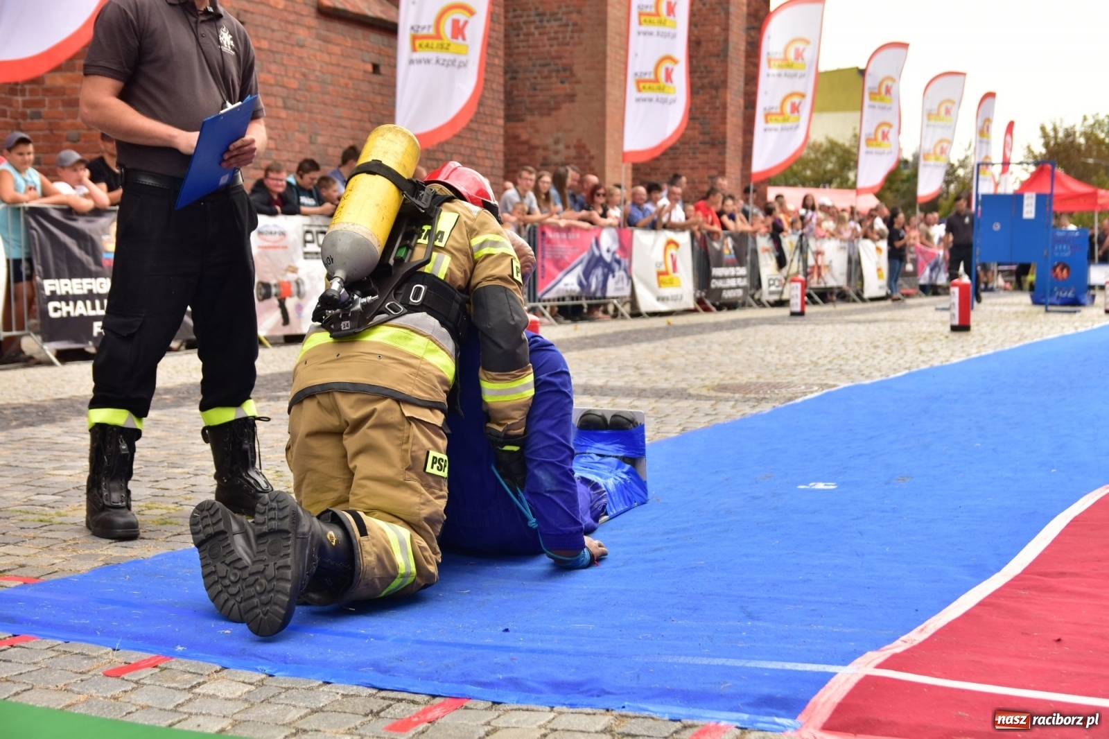 Zdjęcie w galerii na portalu naszraciborz.pl: Jest w straży duża siła! Firefighter Combat Challenge Racibórz 2019 [FOTO i LIVE] wiadomości z regionu