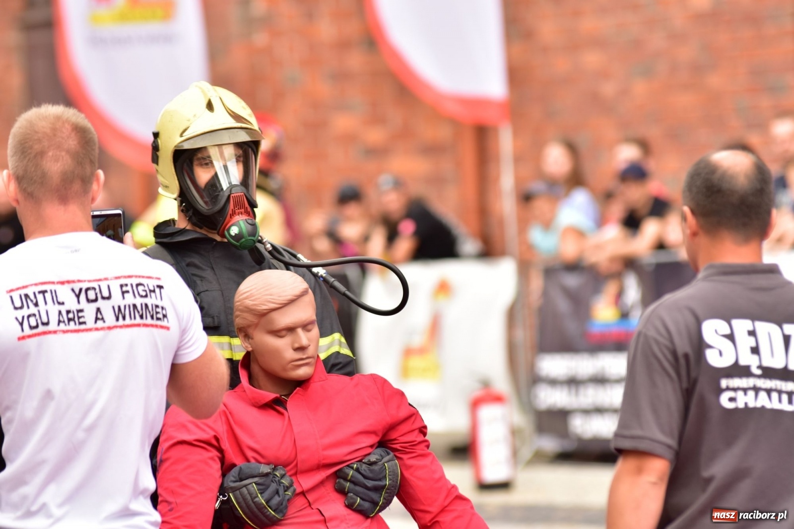 Zdjęcie w galerii na portalu naszraciborz.pl: Jest w straży duża siła! Firefighter Combat Challenge Racibórz 2019 [FOTO i LIVE] wiadomości z regionu