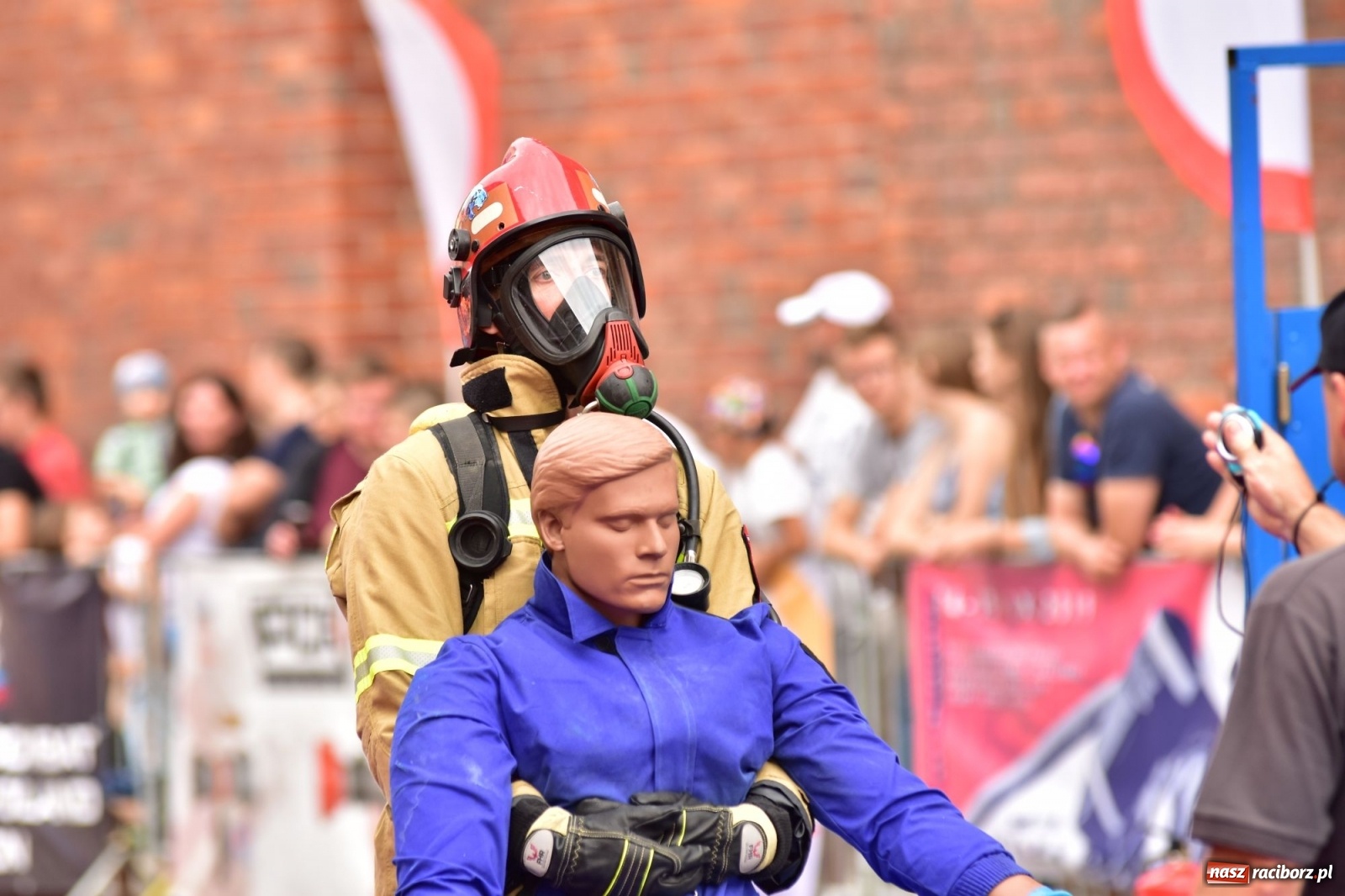Zdjęcie w galerii na portalu naszraciborz.pl: Jest w straży duża siła! Firefighter Combat Challenge Racibórz 2019 [FOTO i LIVE] wiadomości z regionu
