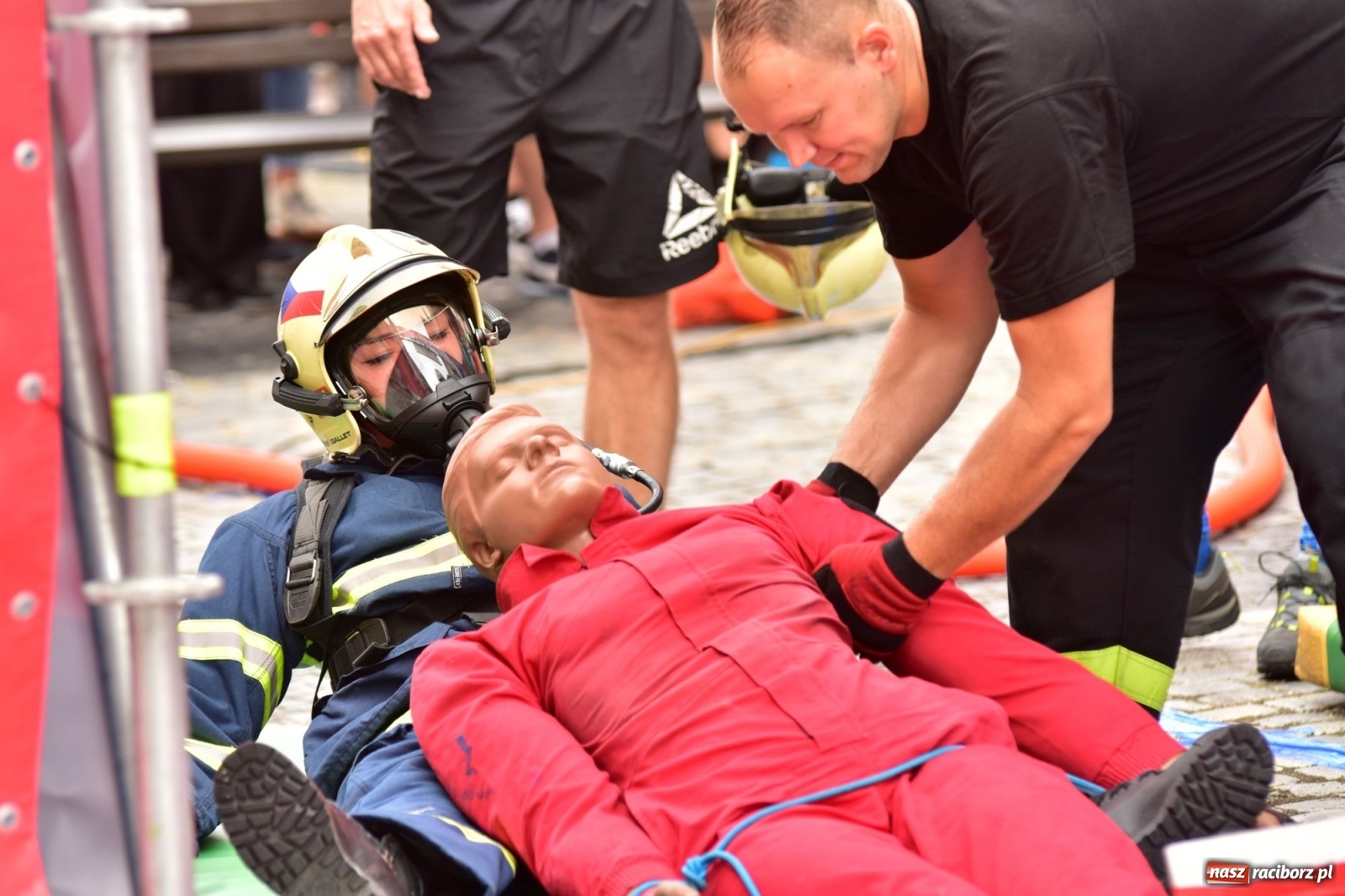 Zdjęcie w galerii na portalu naszraciborz.pl: Jest w straży duża siła! Firefighter Combat Challenge Racibórz 2019 [FOTO i LIVE] wiadomości z regionu