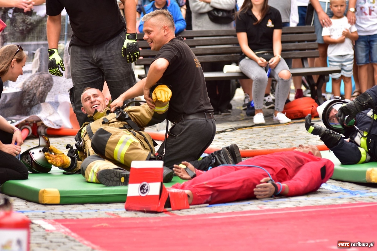 Zdjęcie w galerii na portalu naszraciborz.pl: Jest w straży duża siła! Firefighter Combat Challenge Racibórz 2019 [FOTO i LIVE] wiadomości z regionu