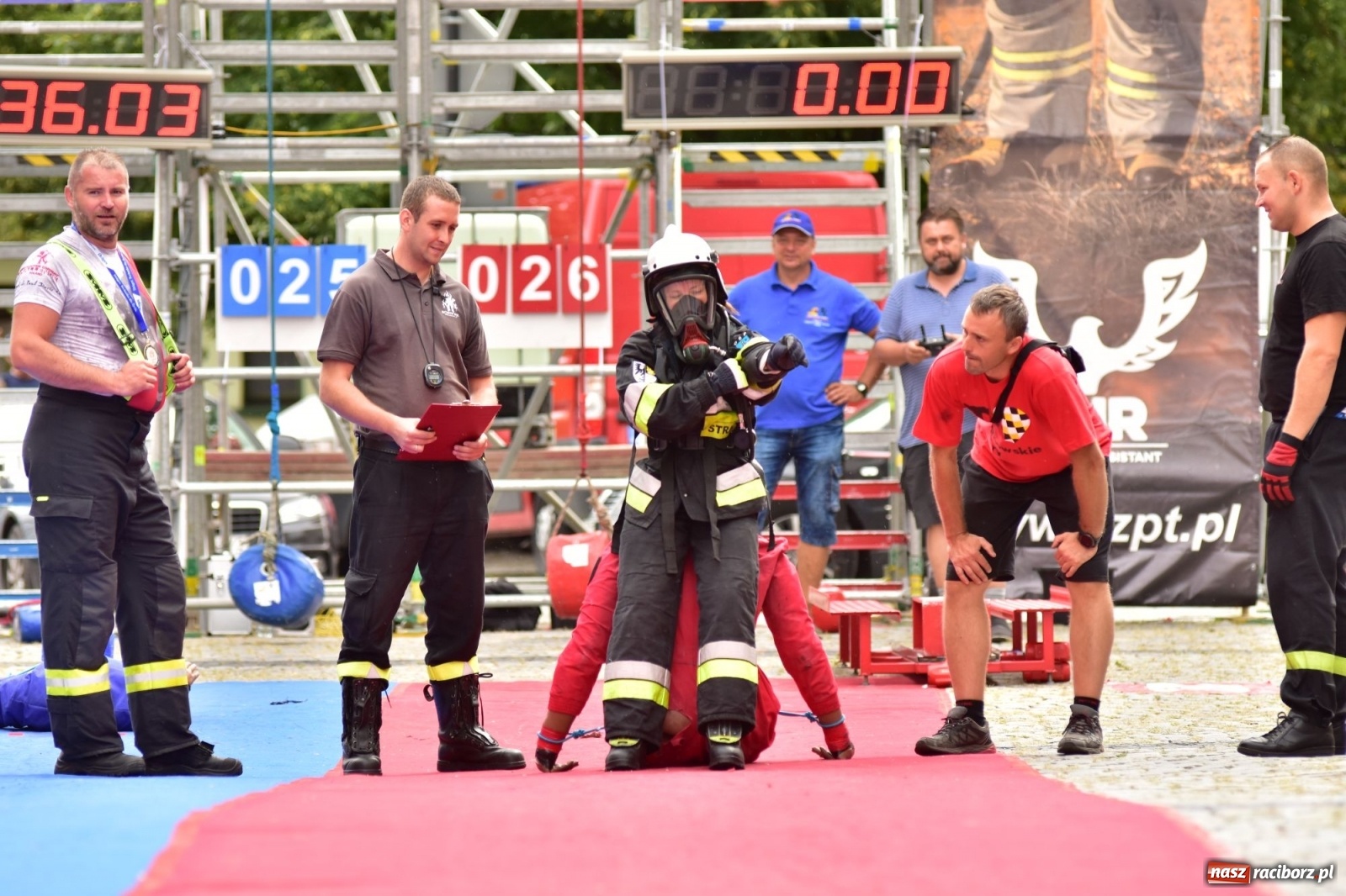Zdjęcie w galerii na portalu naszraciborz.pl: Jest w straży duża siła! Firefighter Combat Challenge Racibórz 2019 [FOTO i LIVE] wiadomości z regionu