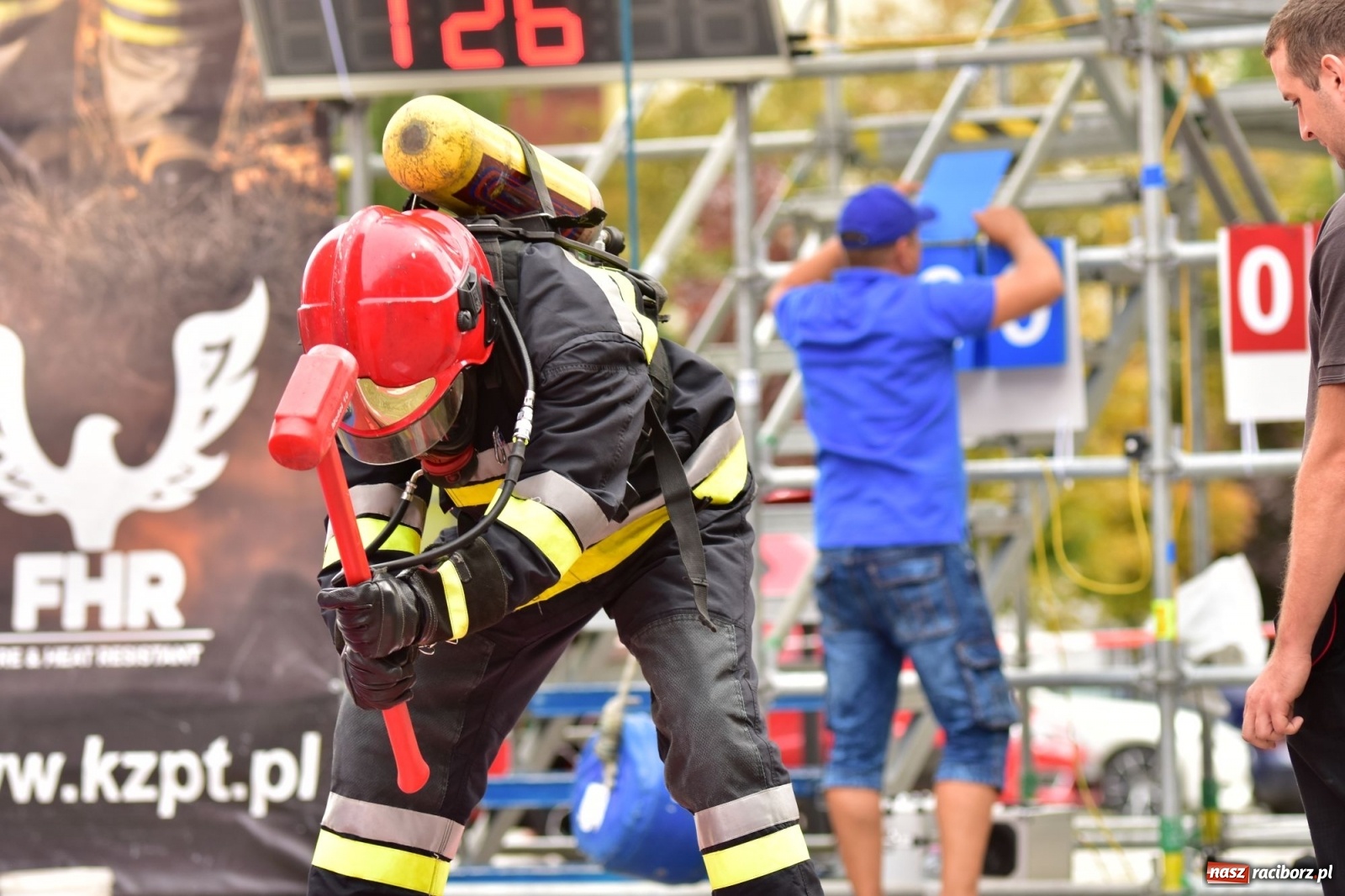 Zdjęcie w galerii na portalu naszraciborz.pl: Jest w straży duża siła! Firefighter Combat Challenge Racibórz 2019 [FOTO i LIVE] wiadomości z regionu